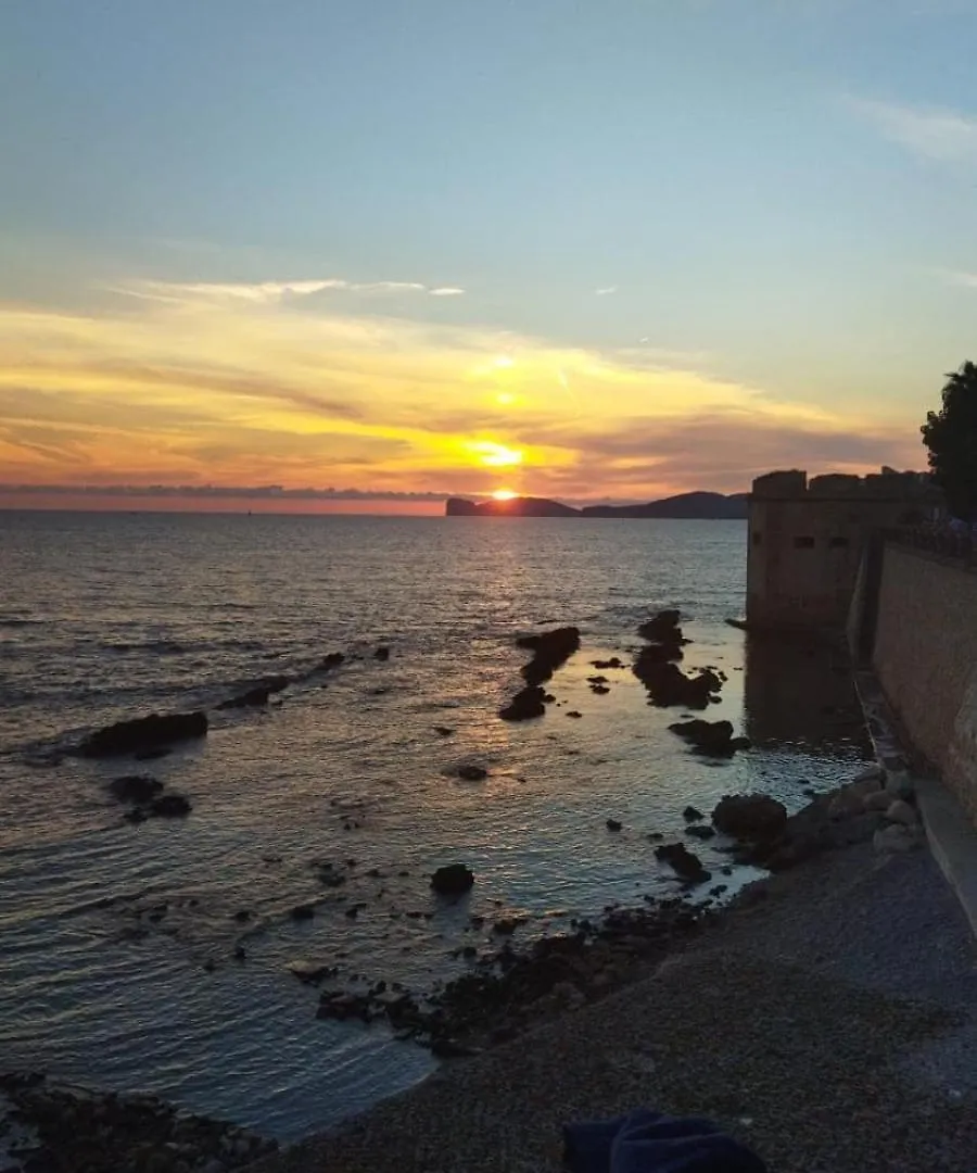 Alguerita - Bilocale Centro Storico Apartment 0*, Alghero Italy